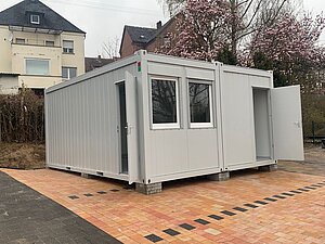 Isolierte Bürocontainer mit Außen- und Innensteckdosen, Bürofenstern für HEUS Betonwerke GmbH - 1
