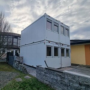 Isolierte Bürocontainer Doppelanlage für Weton Baustoffe GmbH in Limburg - 1