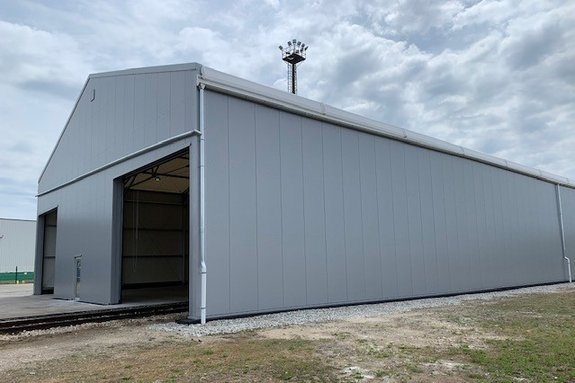 Isolierte Alu-Leichtbauhalle für DB Cargo Logistics GmbH, Außen - 1