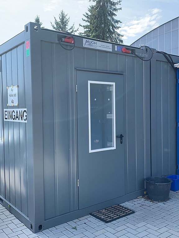 15 Bürocontainer als Büroanlage mit Sanitärcontainer und Lagercontainern für die Stadtwerke in Diez - 2